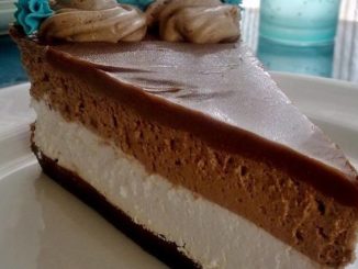 FENOMENALNA NUTELLA TORTA: Napravite finu slasticu bez pečenja
