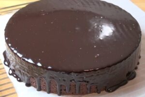 ČOKOLADNA TORTA ZA SAMO 10 MINUTA! Uz ovaj recept to je zaista moguće! VIDEO