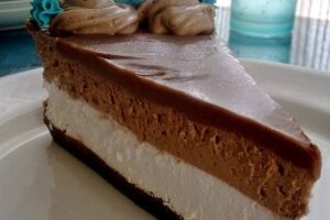 NUTELLA ČIZIKA: Fenomenalna torta bez pečenja