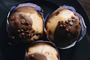 CRNO-BIJELI MAFINI: Zanimljivog izgleda, mekani i ukusni