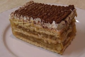 JABUKE U PUDING KREMI: Ukusan desert, jednostavan i brz za pripremu