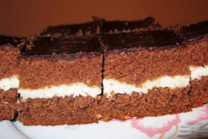 Crno-bijele kokos kocke