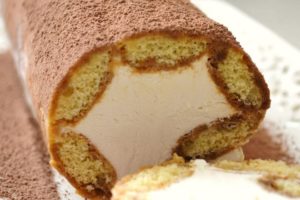 Tiramisu rolada s piškotama