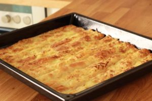 VIDEO RECEPT: Pita sa tikvicama