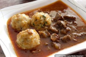 Semmel knödel (knedle od kruha)