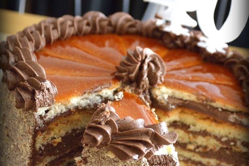 DOBOŠ TORTA:  Najpoznatija mađarska torta, popularna diljem svijeta