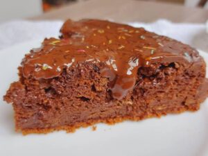 SOČNA FANTAZIJA IZ BAKINE KUHINJE: Isprobajte kolač u kojem uživaju sva čula!
