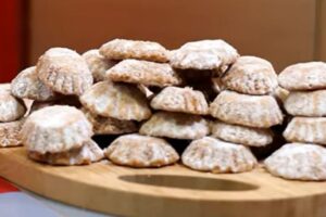 Šape s orasima - starinski recept za omiljeni kolačiće [VIDEO]