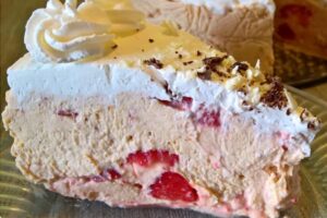 Sladoled torta sa plazmom